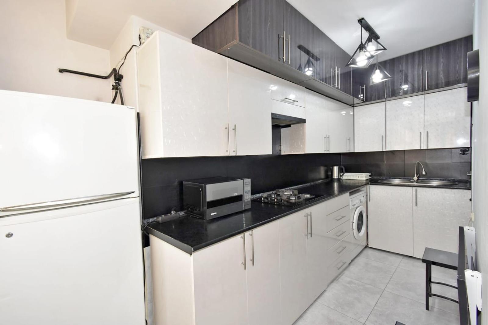 Luxury Spacious Apartment On Saryan Street.Centre Ereván Exterior foto